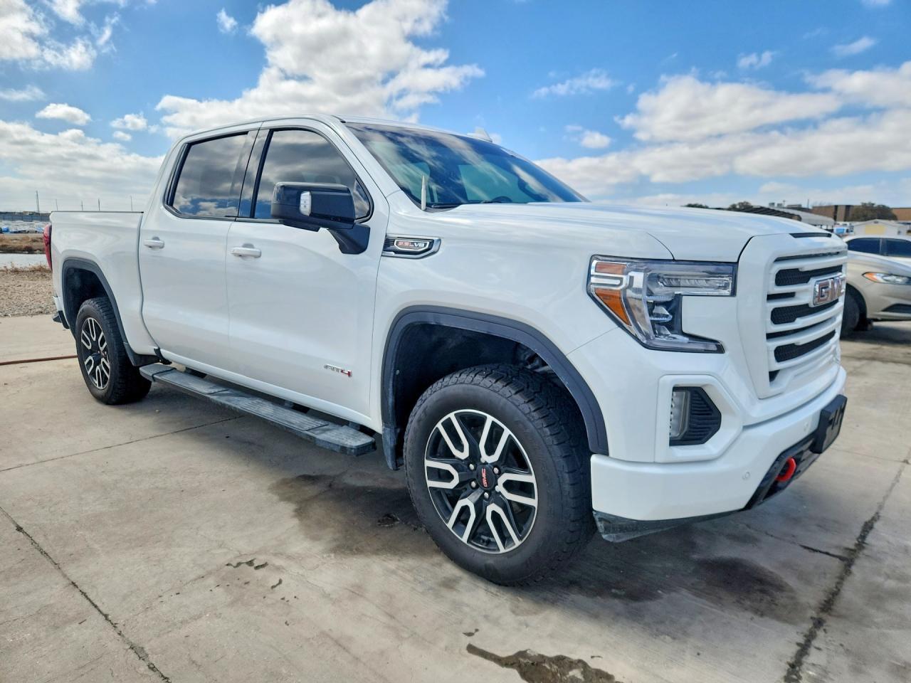 2020 GMC Sierra K1500 AT4