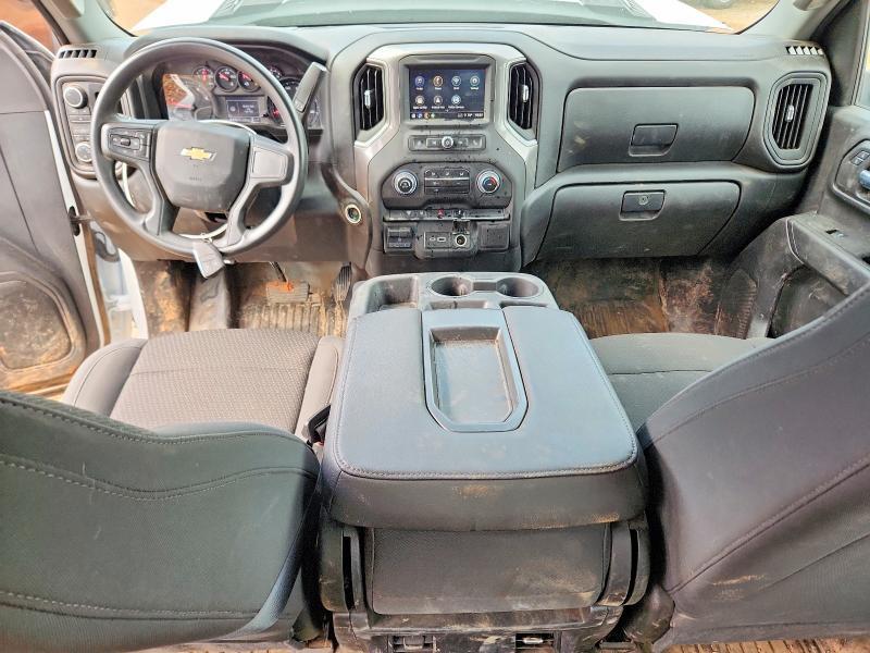 2025 Chevrolet Silverado HD Flatbed Truck