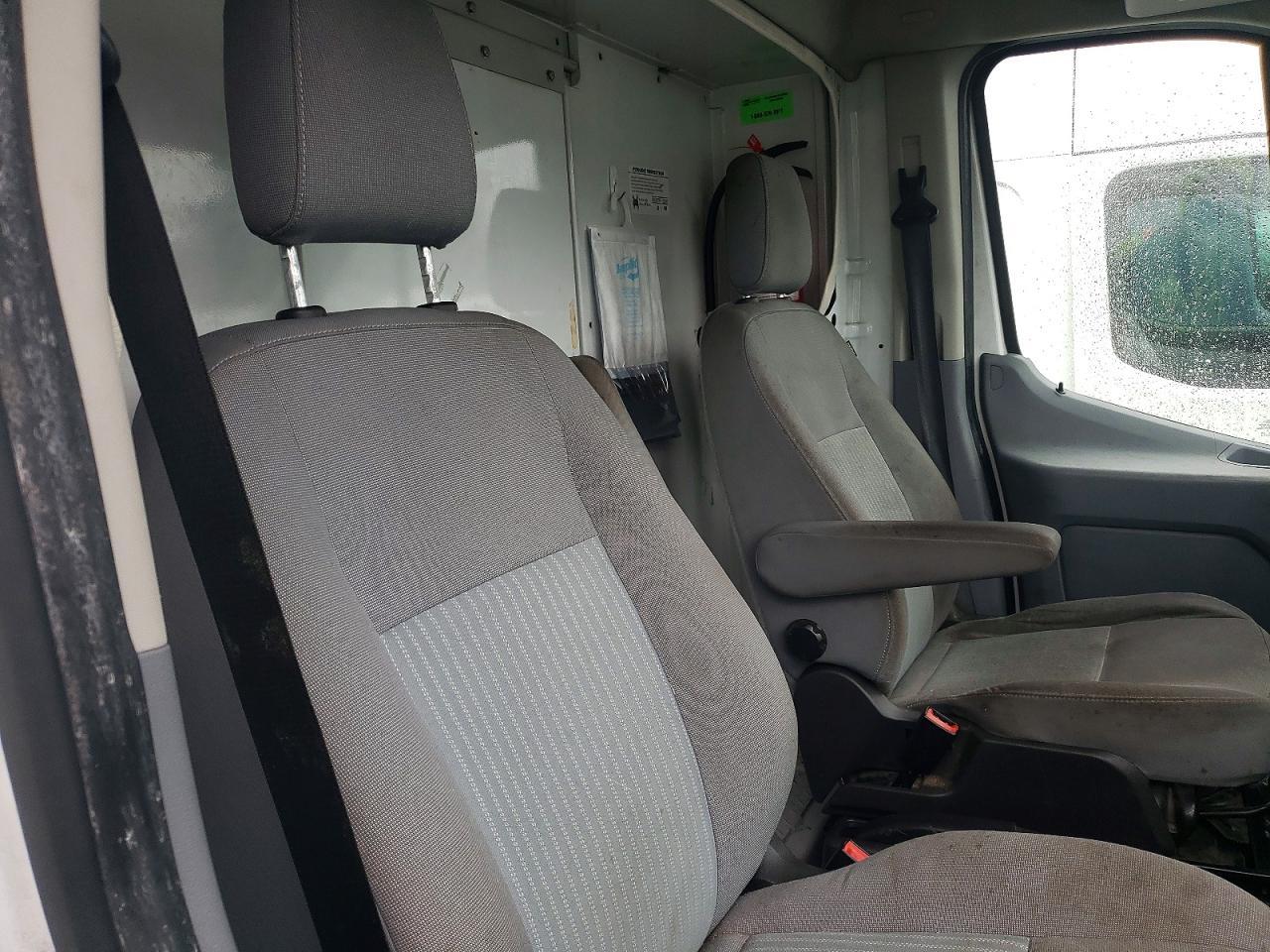 2018 Ford Transit Utility / Service Truck