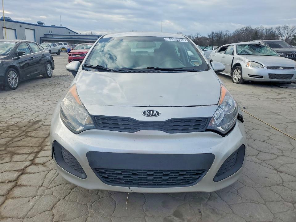 2017 KIA Rio lx