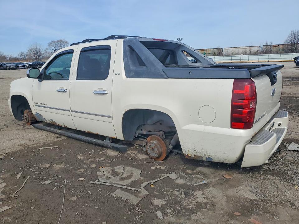 2011 Chevrolet Avalanche LTZ