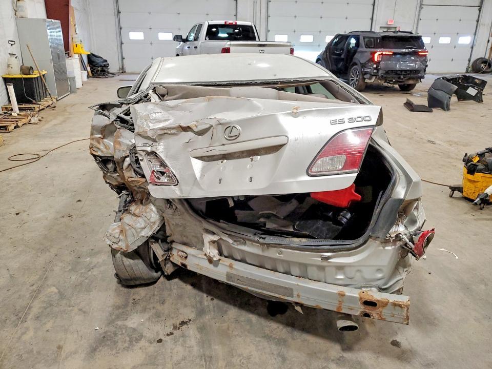 2002 Lexus Es 300 Base