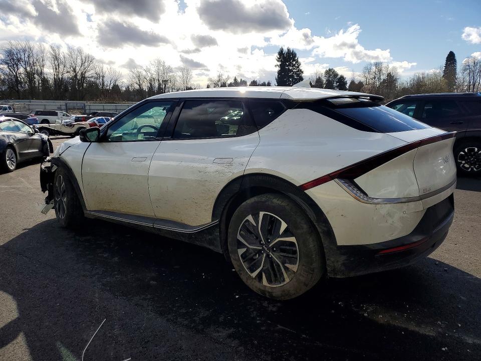 2024 KIA EV6 Wind