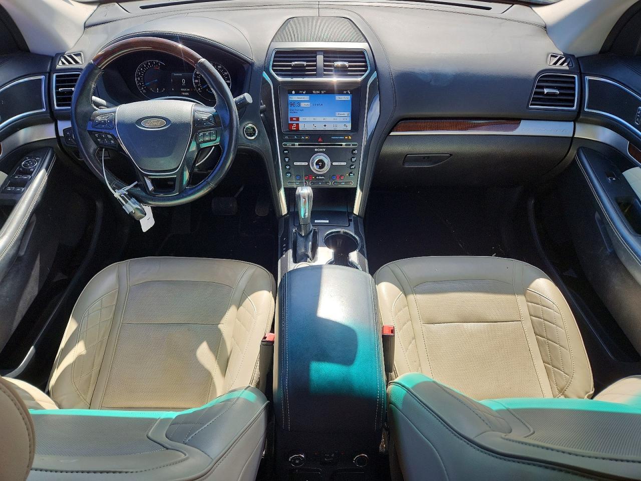 2017 Ford Explorer Platinum