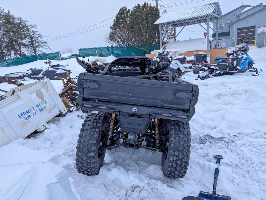2026 Can-Am Outlander 6X6