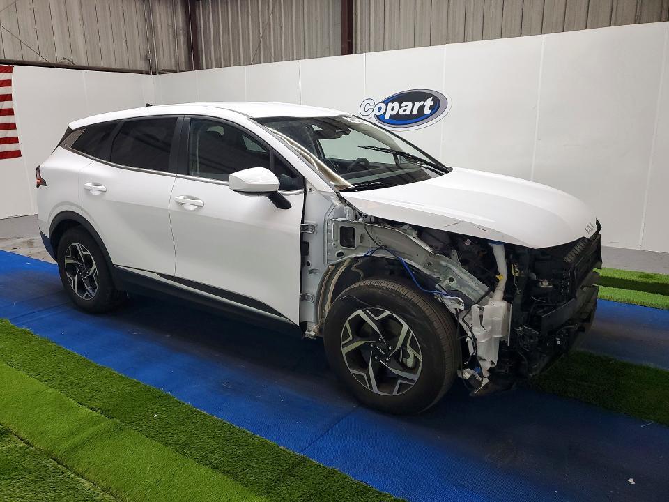 2025 KIA Sportage lx