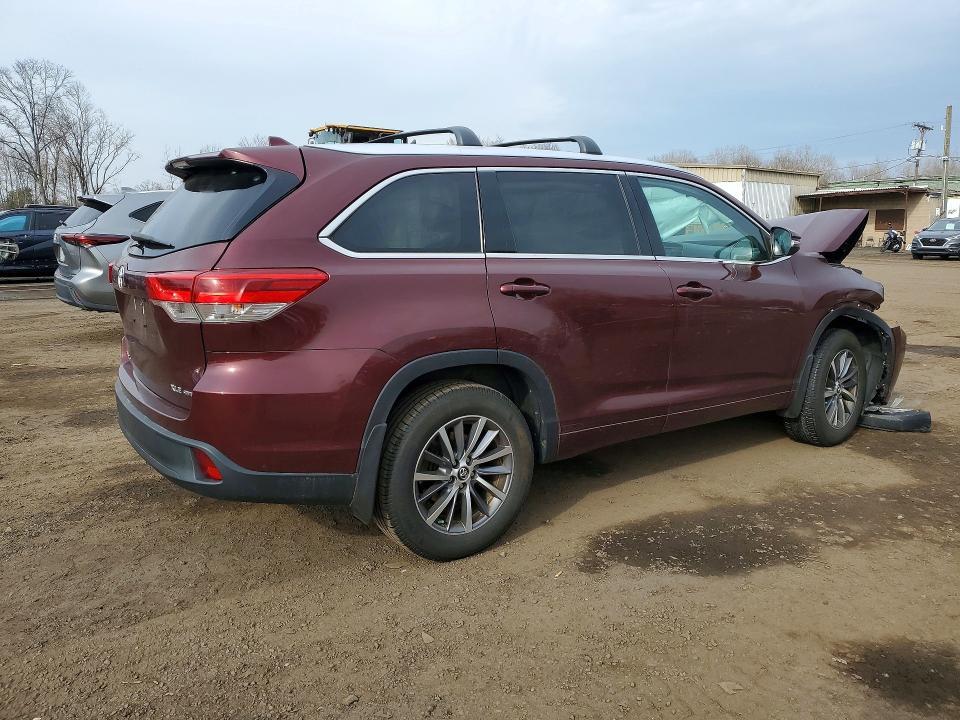 2018 Toyota Highlander xle