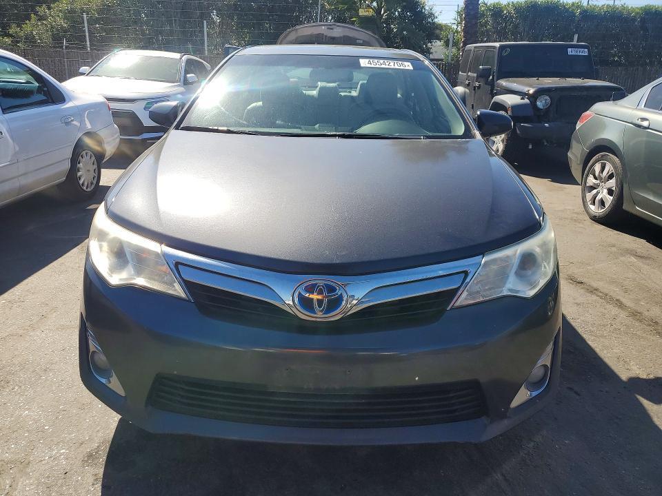 2012 Toyota Camry Hybrid xle