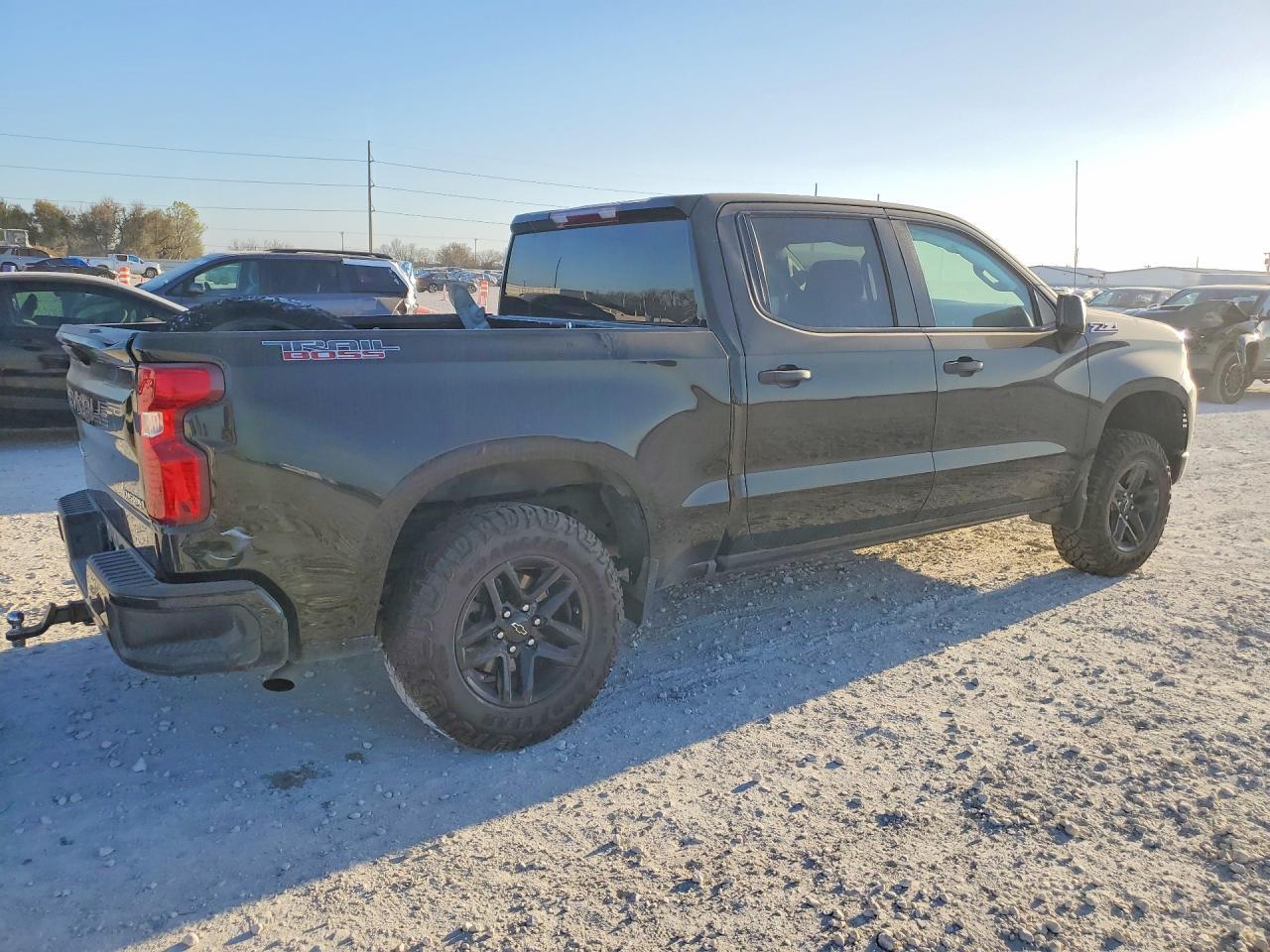 2022 Chevrolet Silverado K1500 Trail Boss Custom