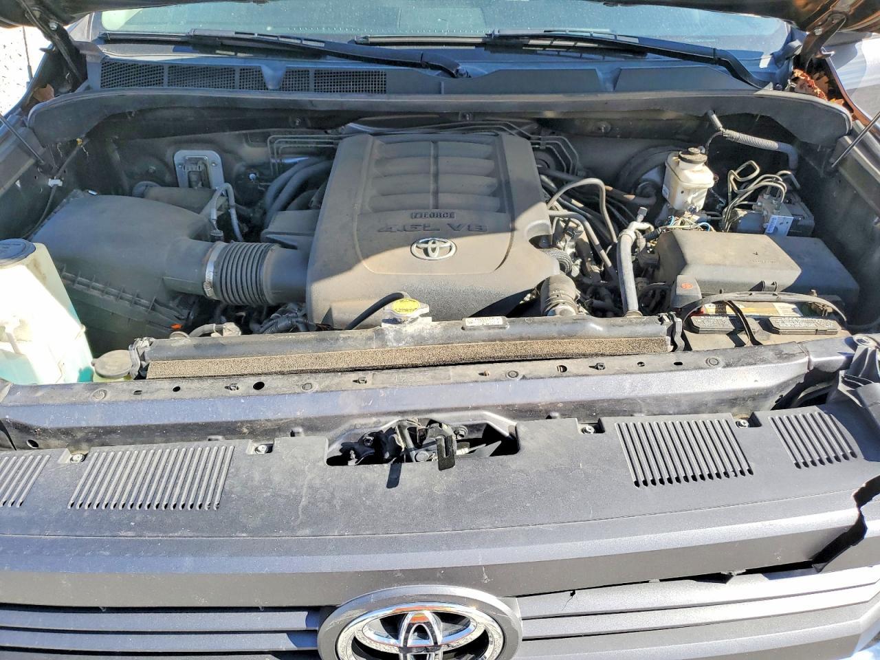 2015 Toyota Tundra SR5