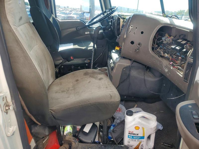 2005 Mack CXN612 Semi Truck
