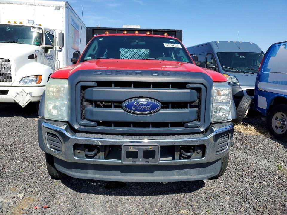 2016 Ford F450 Super Duty Flatbed Truck