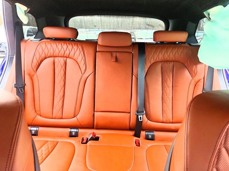 2026 BMW X5 M60i