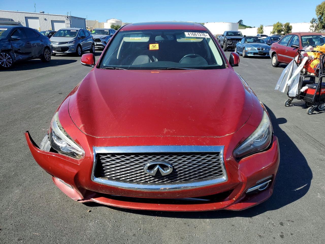 2015 Infiniti Q50 Base