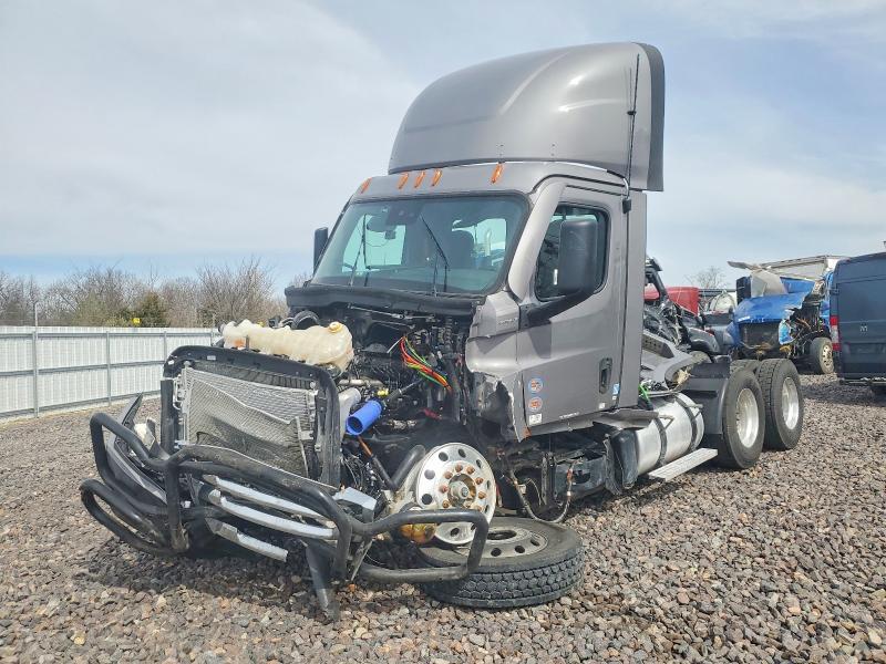 2026 Freigliner 2026 Freightliner Cascadia 126 Semi Truck