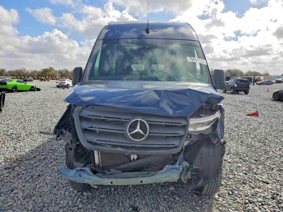 2019 Mercedes-Benz Sprinter 2500