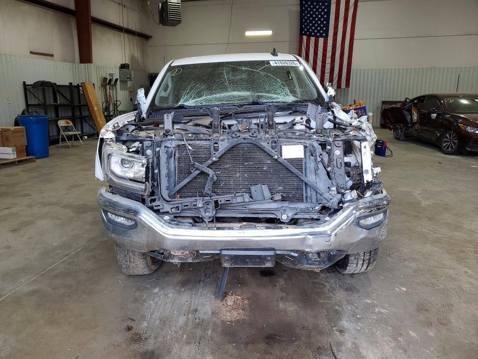 2018 GMC Sierra K1500 SLT