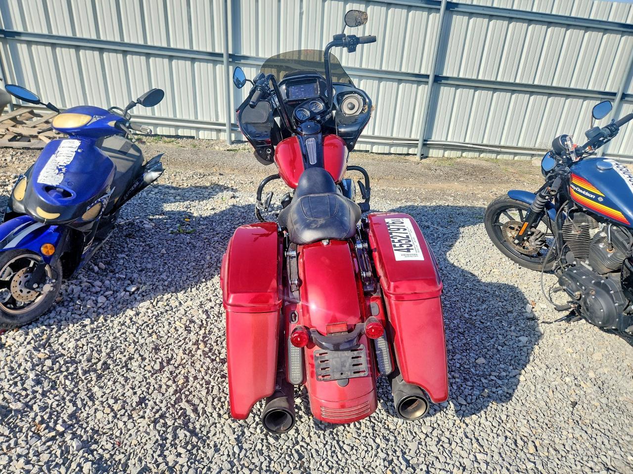 2018 Harley-Davidson Fltrxs Road Glide Special