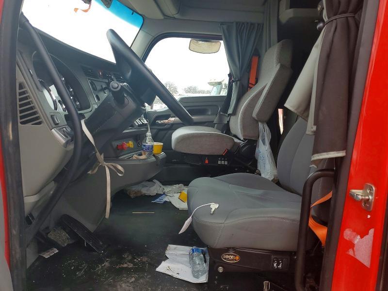 2019 Kenworth T680 Semi Truck