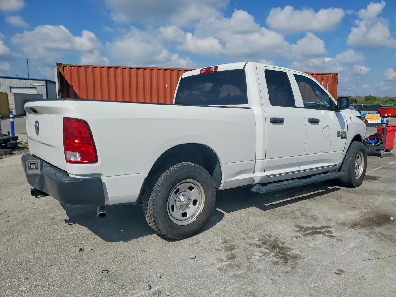 2020 Dodge RAM 1500 Classic Tradesman