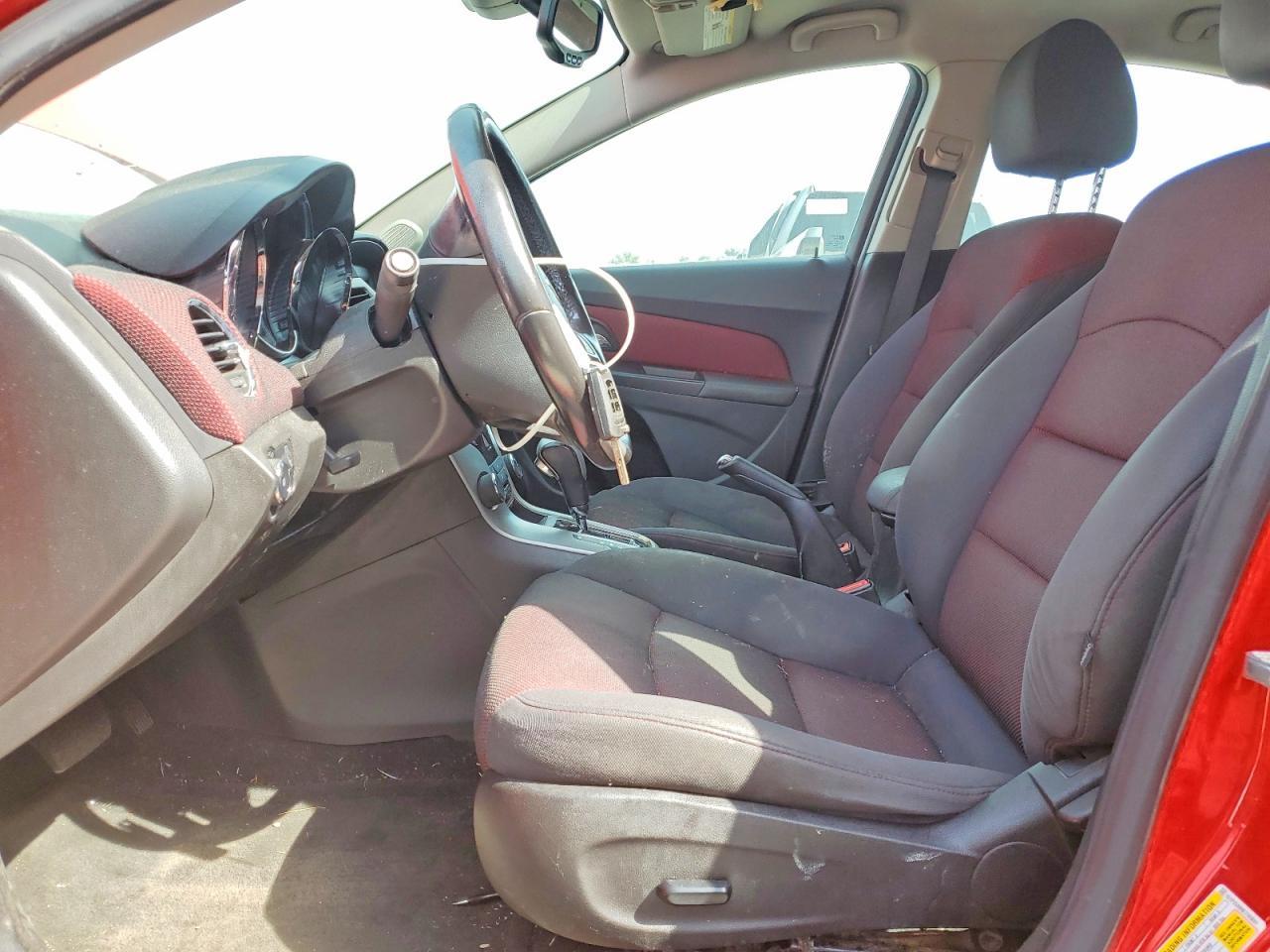 2014 Chev Cruze lt