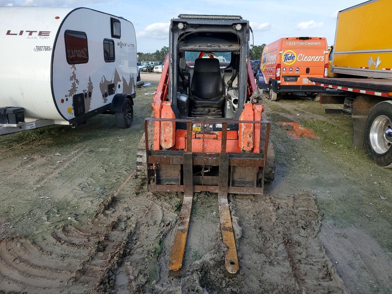 2019 Kubota SVL75-2 Skid Steer Loader