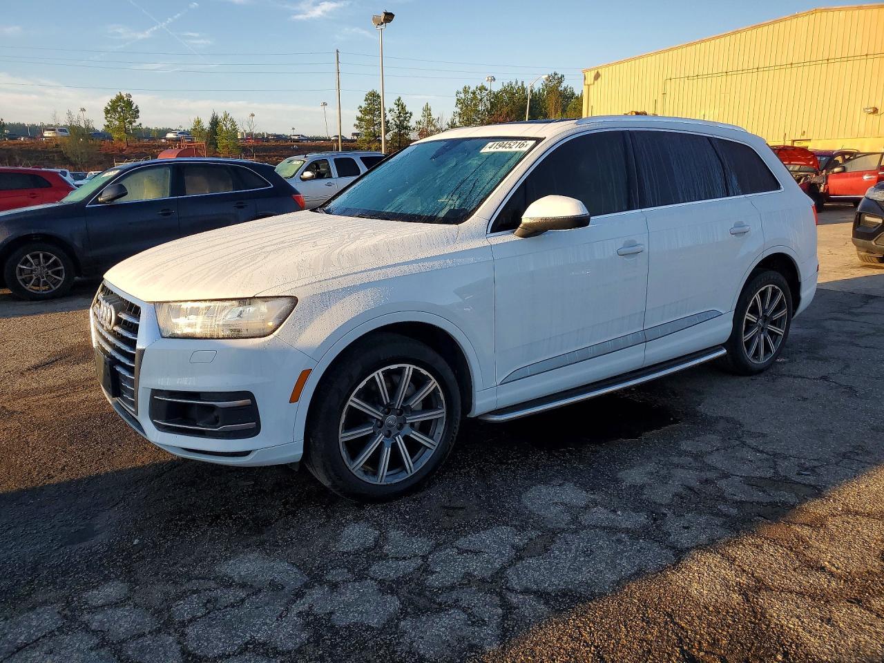 2018 Audi Q7 Premium Plus