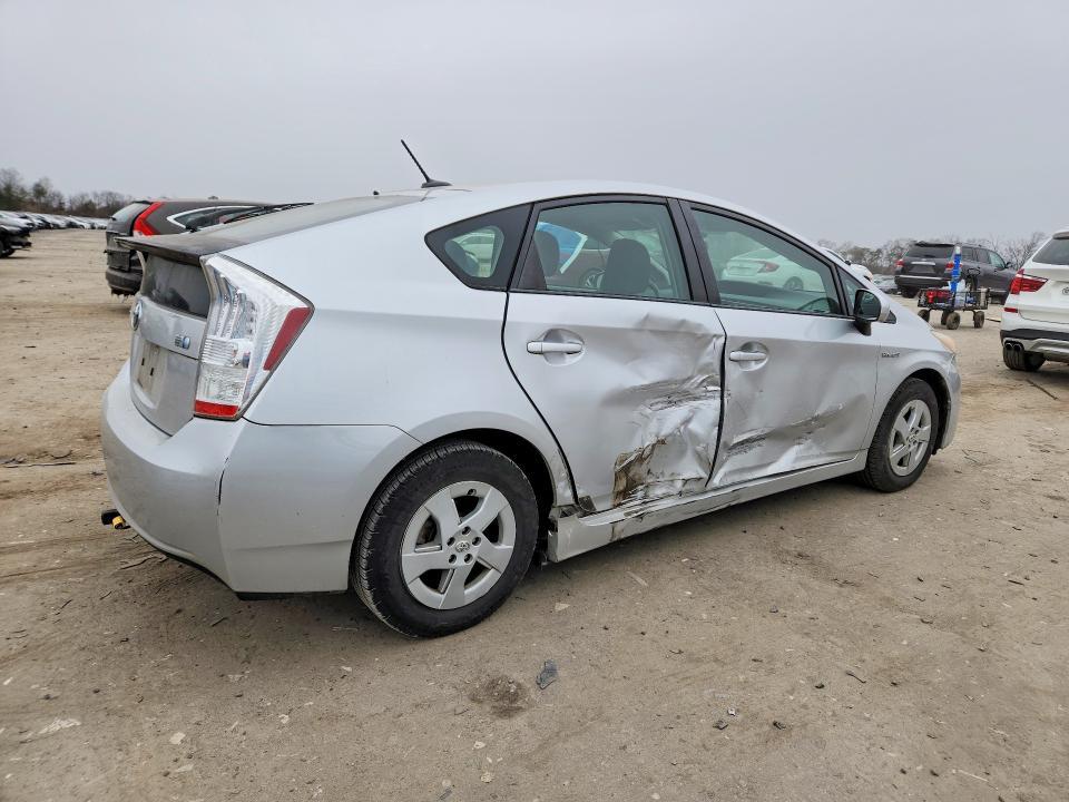 2010 Toyota Prius ii