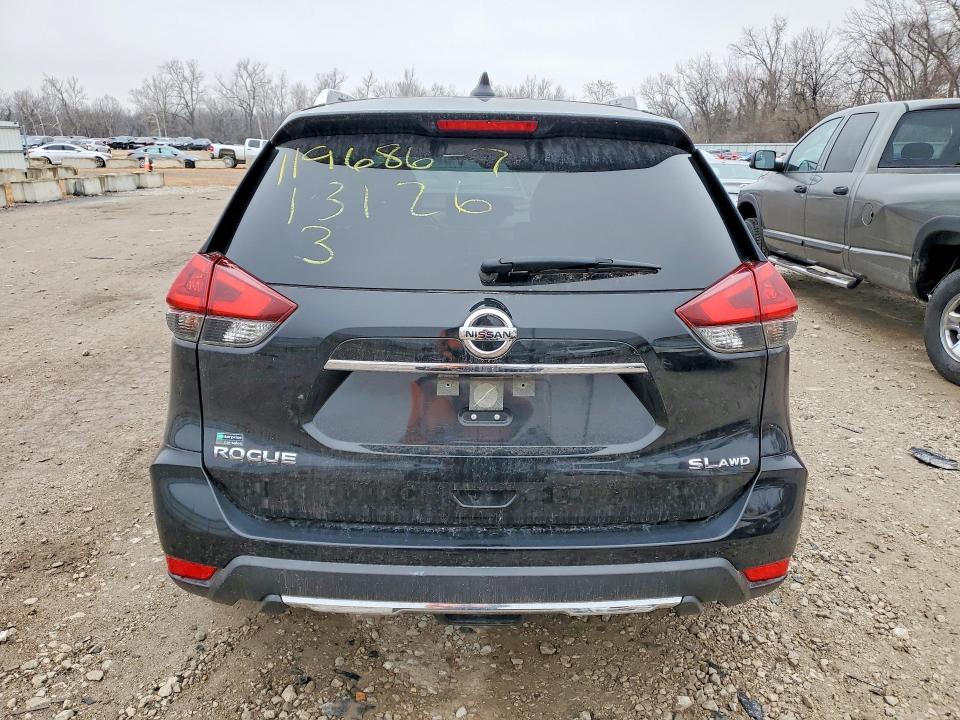 2018 Niss Rogue s
