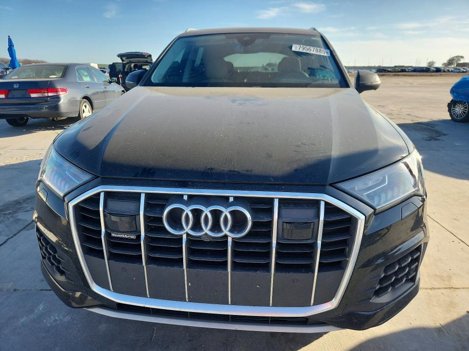 2023 Audi Q7 Premium Plus