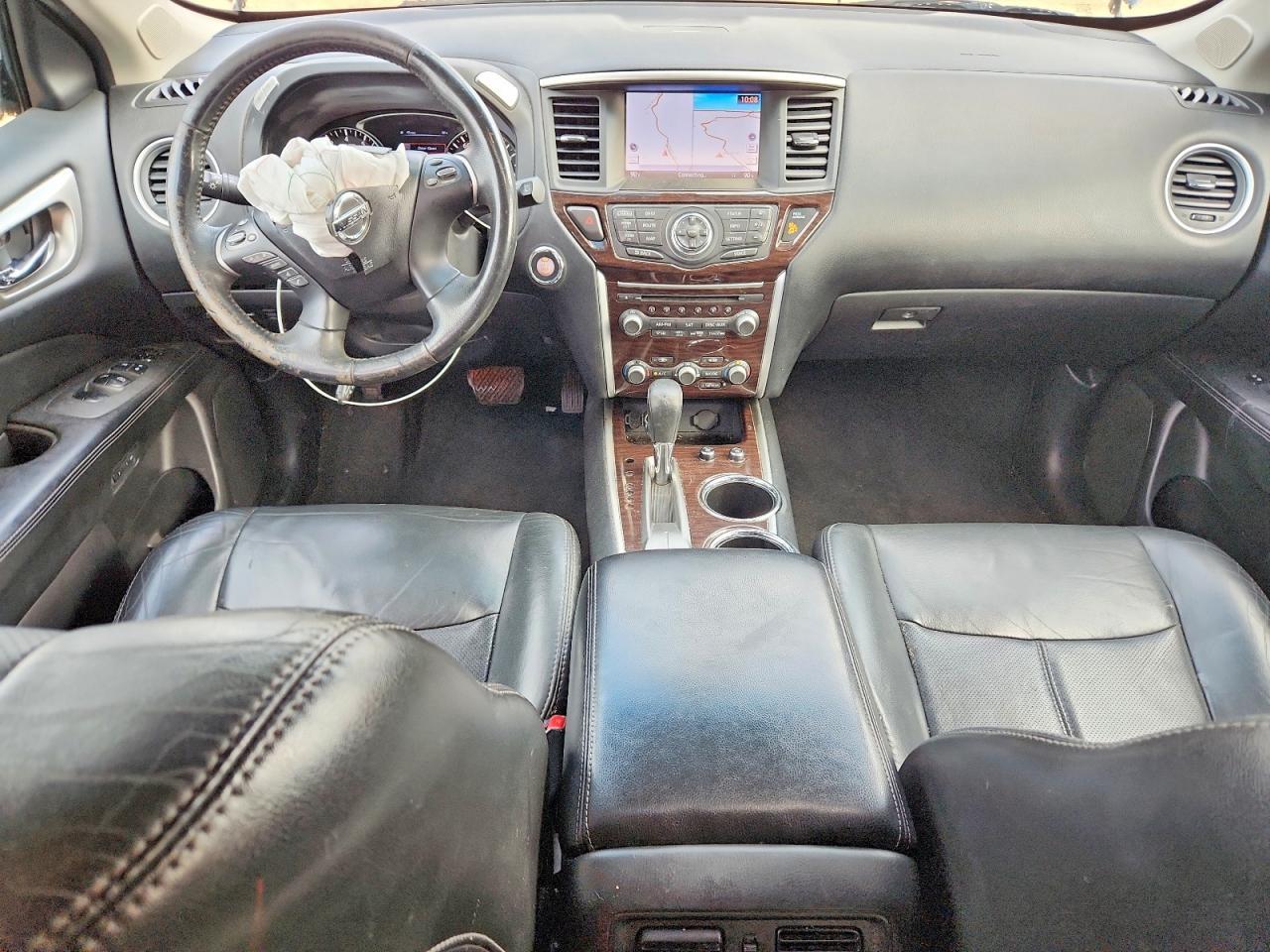 2014 Nissan Pathfinder s