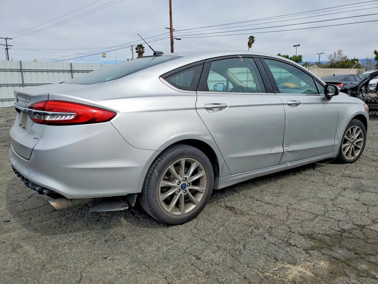 2017 Ford Fusion se