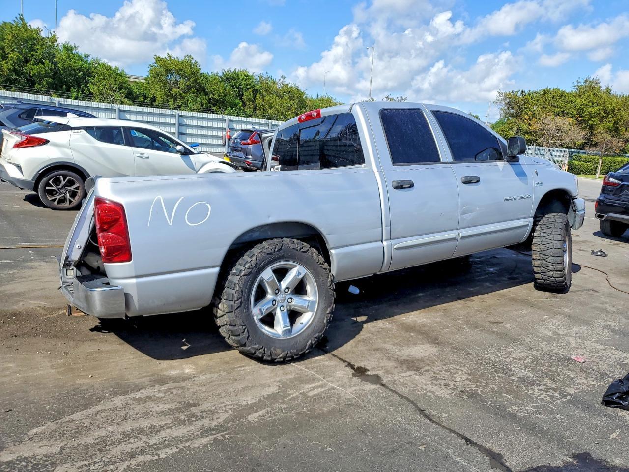 2007 Dodge RAM 1500 ST