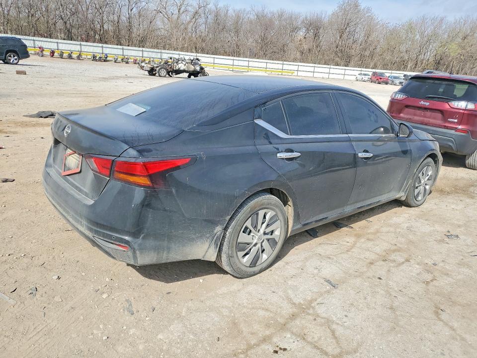 2024 Nissan Altima 2.5 s