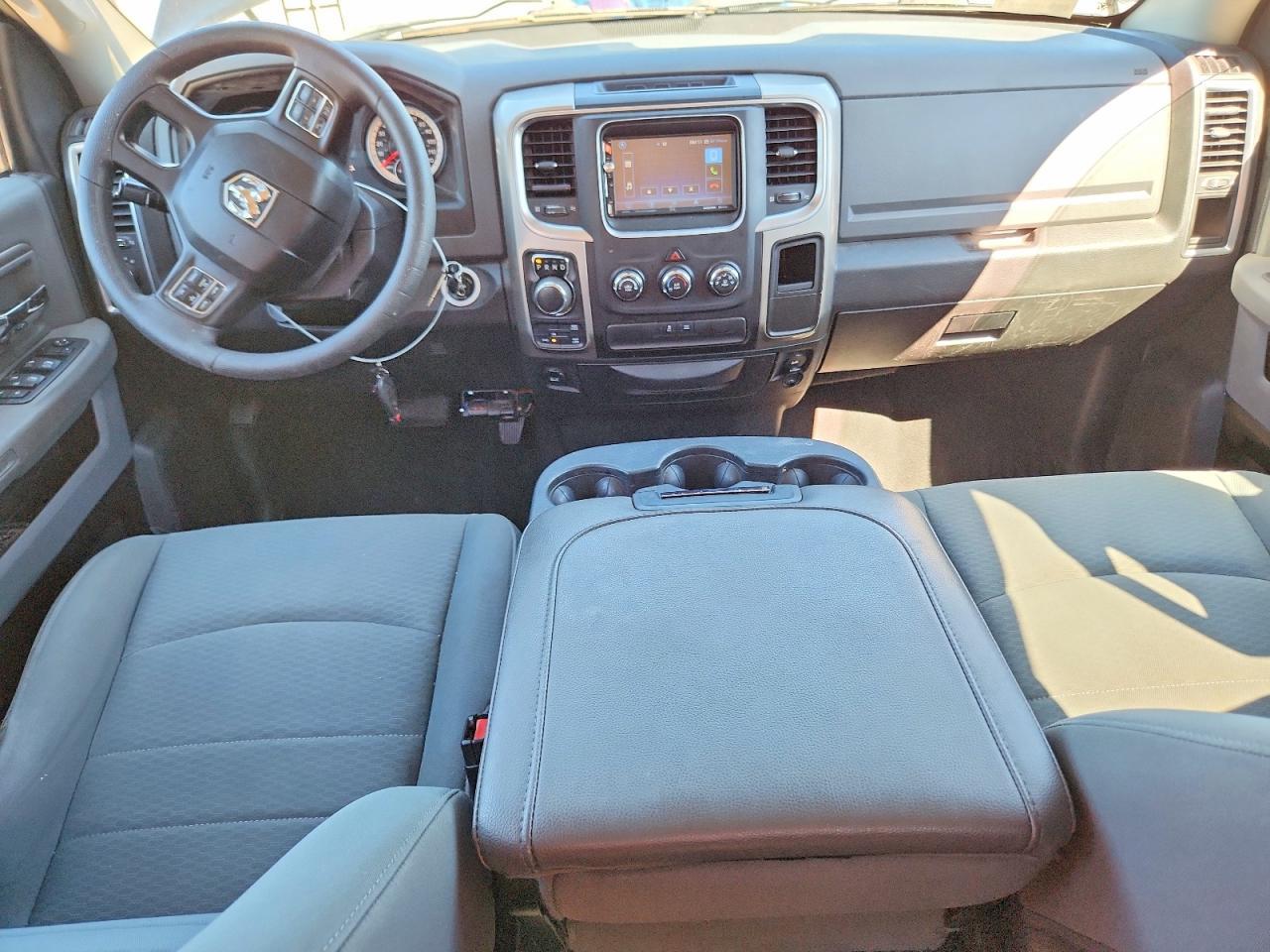 2017 Dodge RAM 1500 SLT