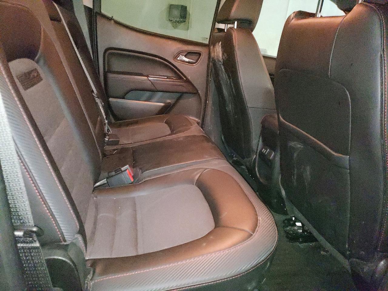 2016 GMC Canyon SLE