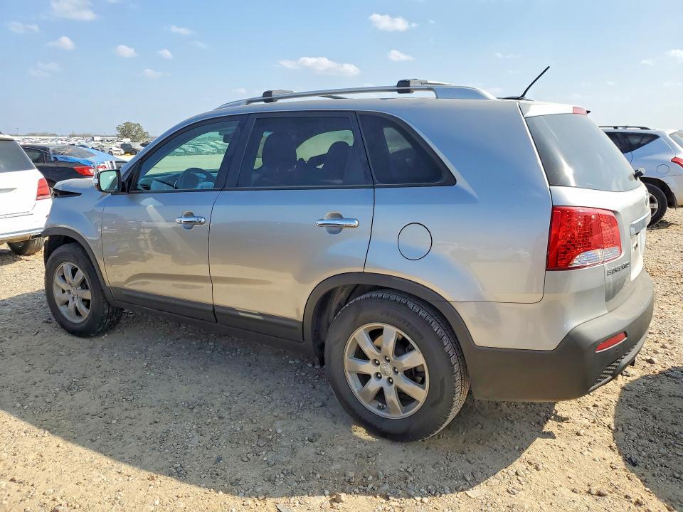 2013 KIA Sorento lx
