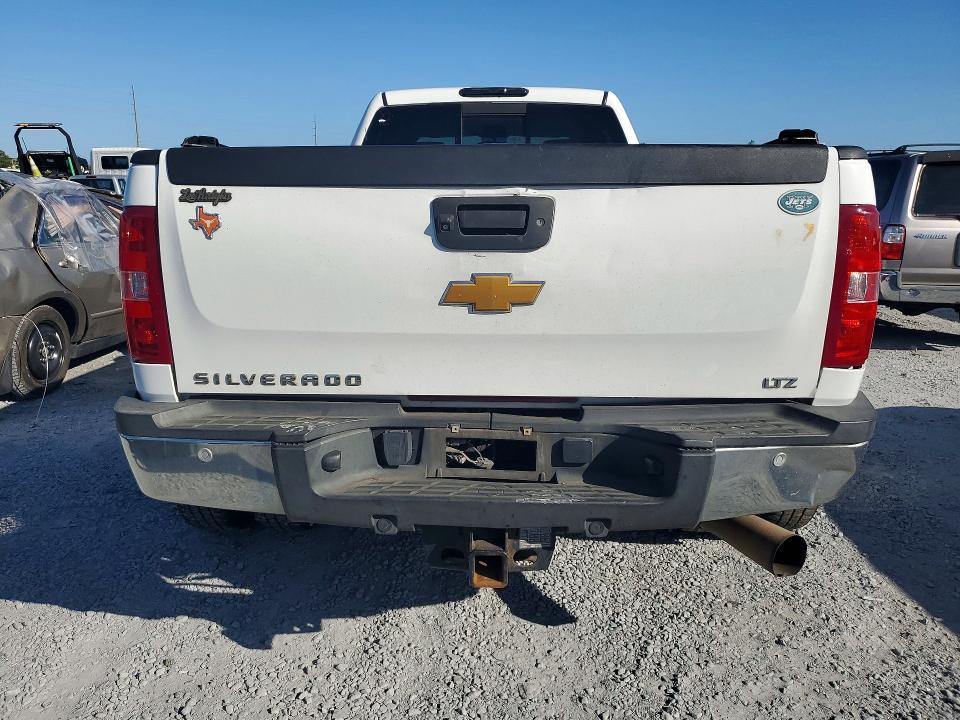 2012 Chevrolet Silverado K3500 LTZ