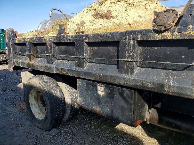 2005 Freightliner M2 106 Medium Duty