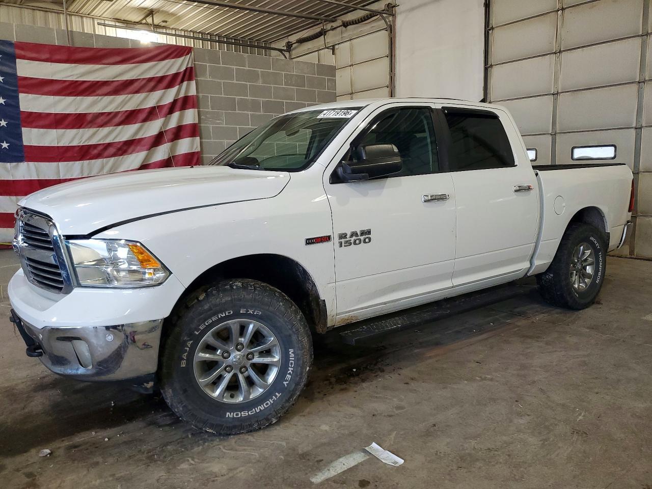2015 Ram Trucks 1500 SLT