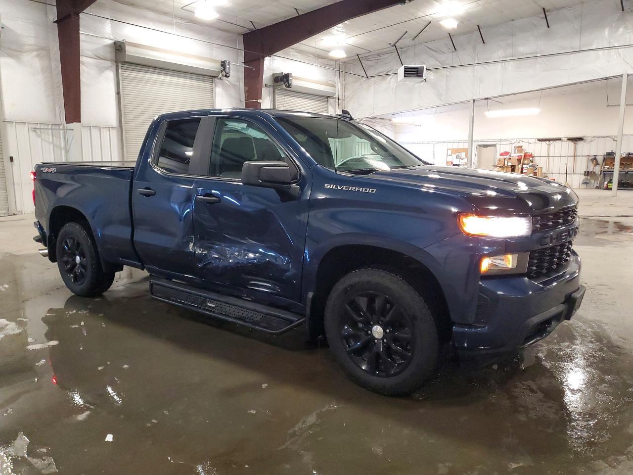 2021 Chevrolet Silverado K1500 Custom