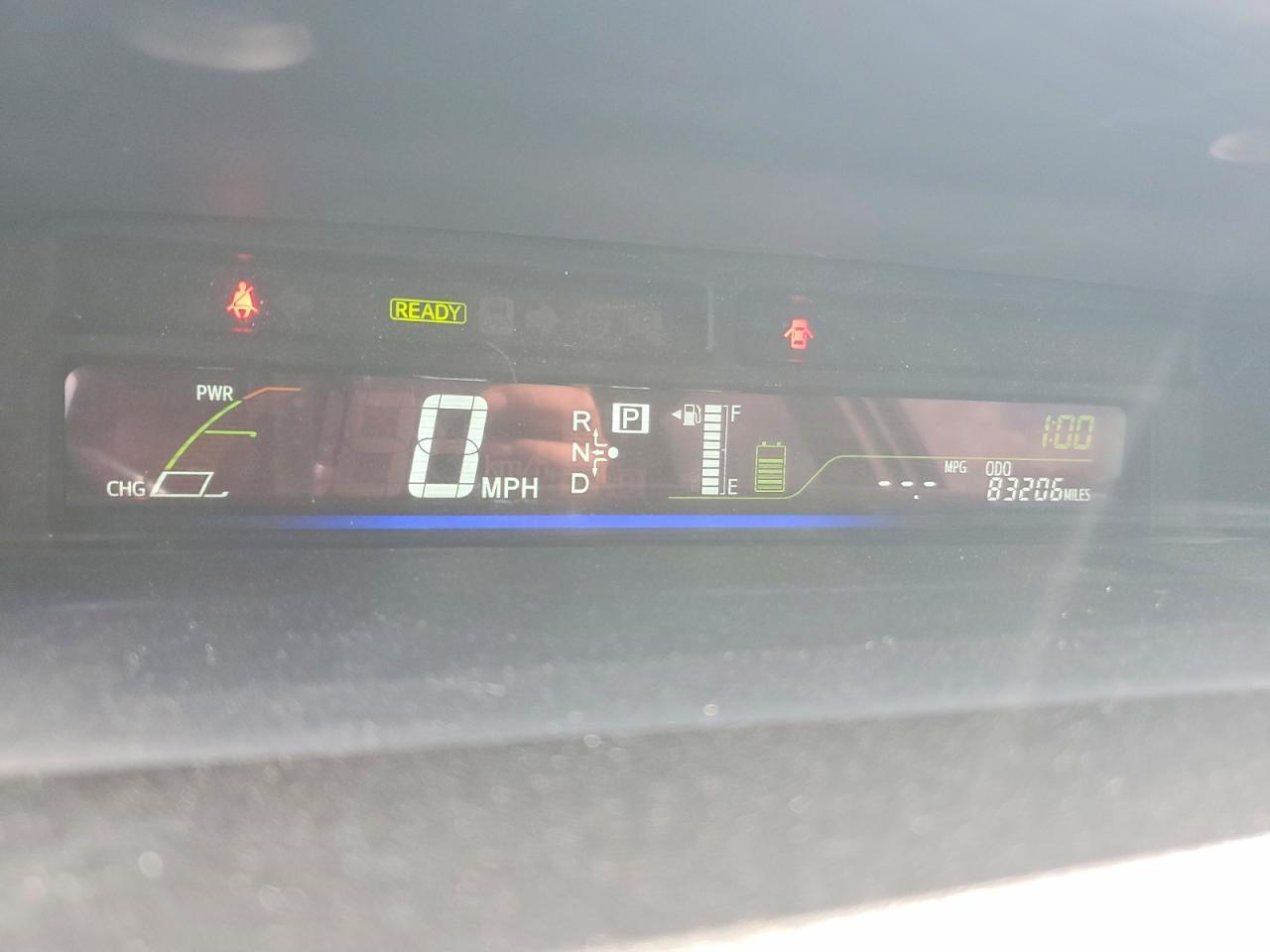 2014 Toyota Prius v Five