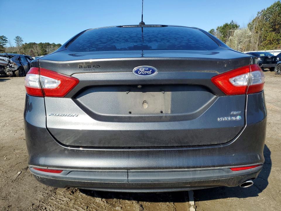 2016 Ford Fusion se Hybrid