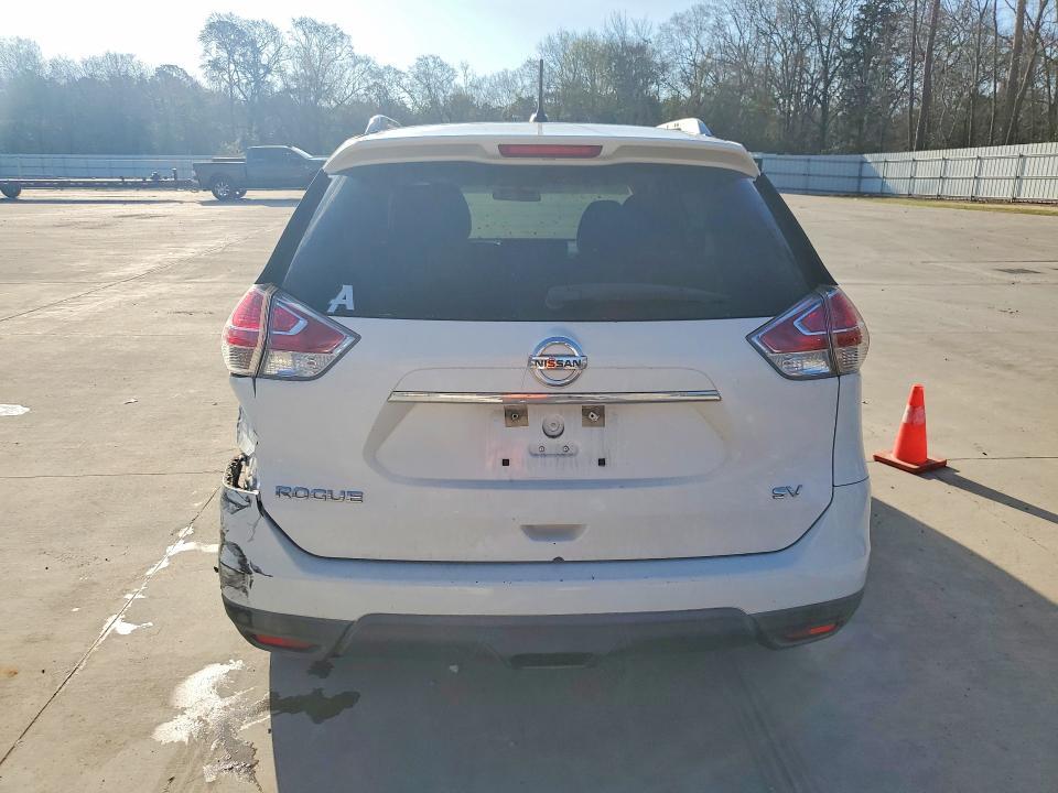 2016 Nissan Rogue sv