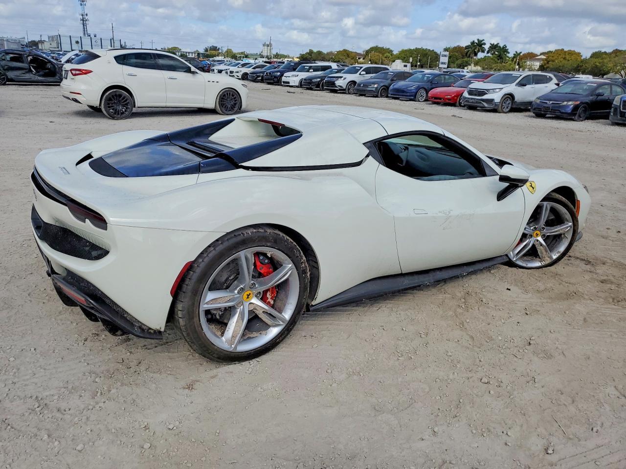 2024 Ferritti 296 gts