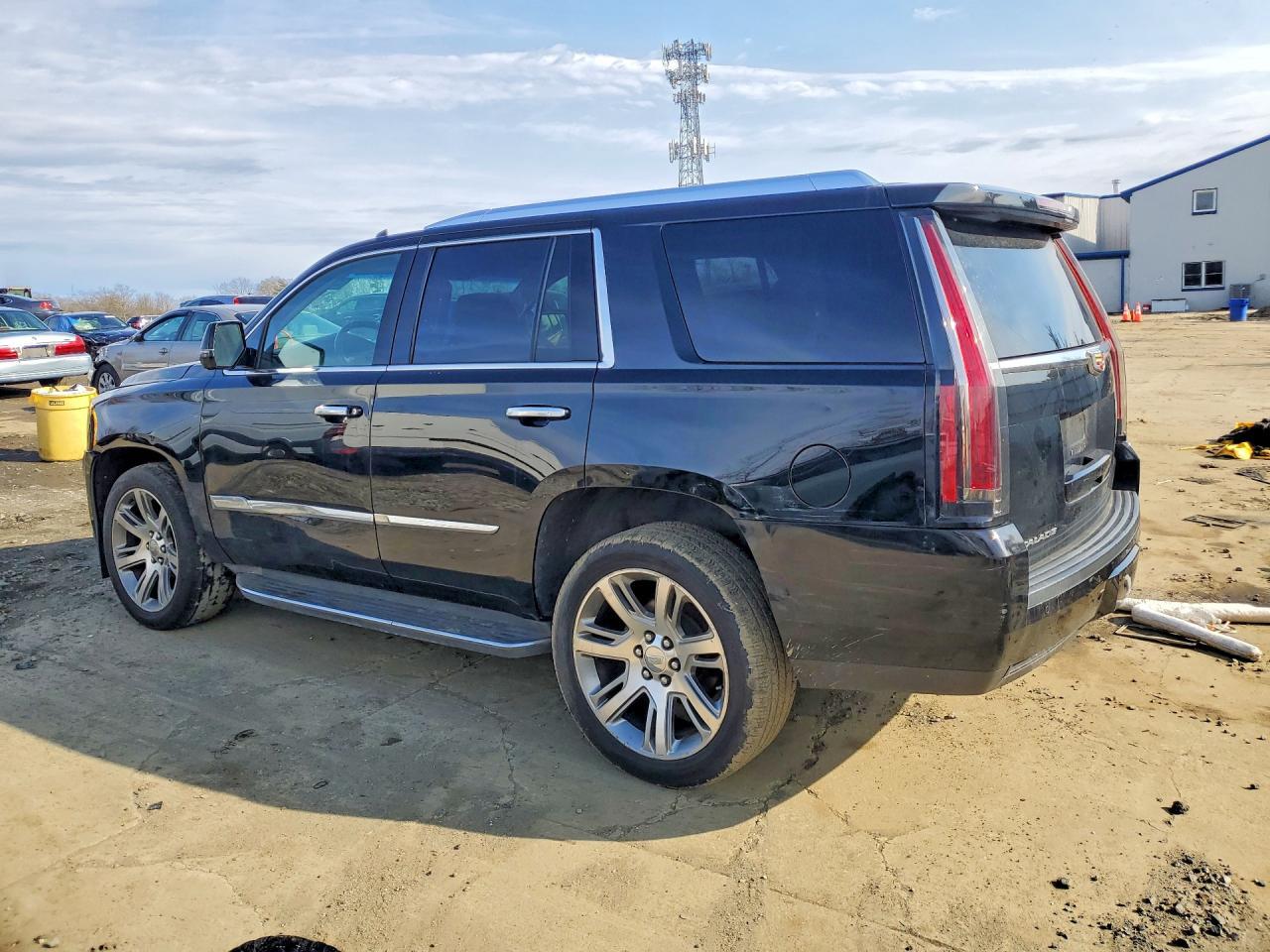 2016 Cadillac Escalade Luxury