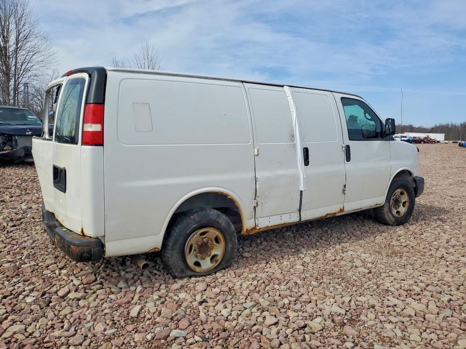 2015 Chev Express 2