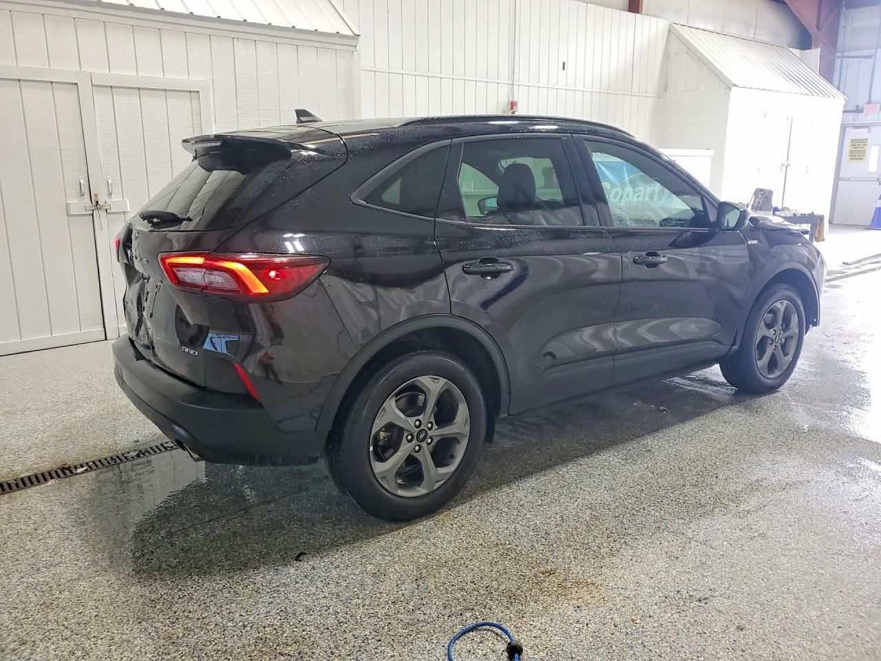 2025 Ford Escape st Line Select