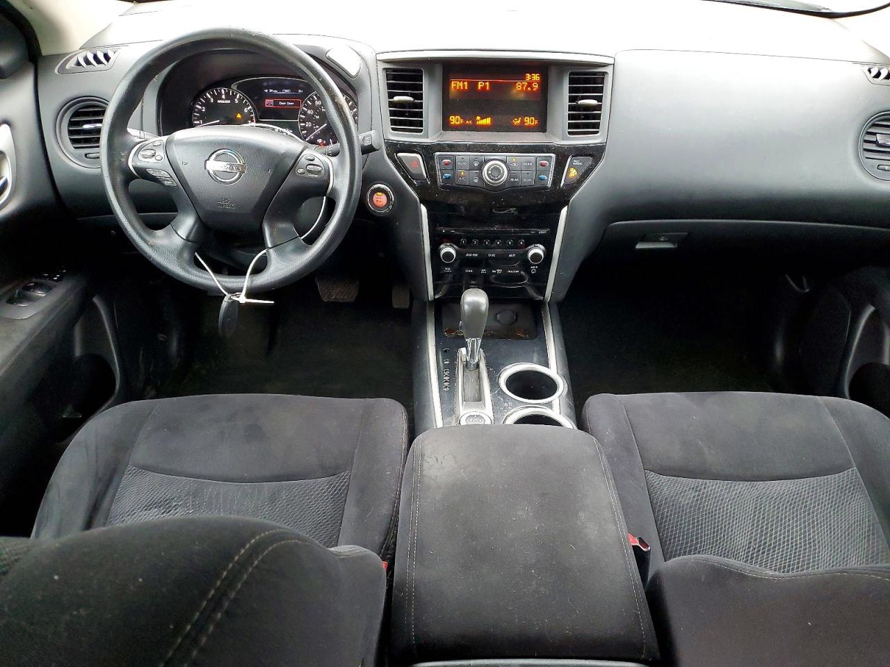 2013 Nissan Pathfinder s