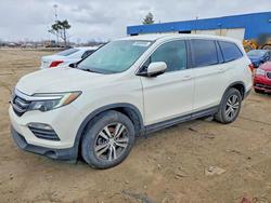 Salvage cars for sale from Copart Woodhaven, MI: 2018 Honda Pilot ex